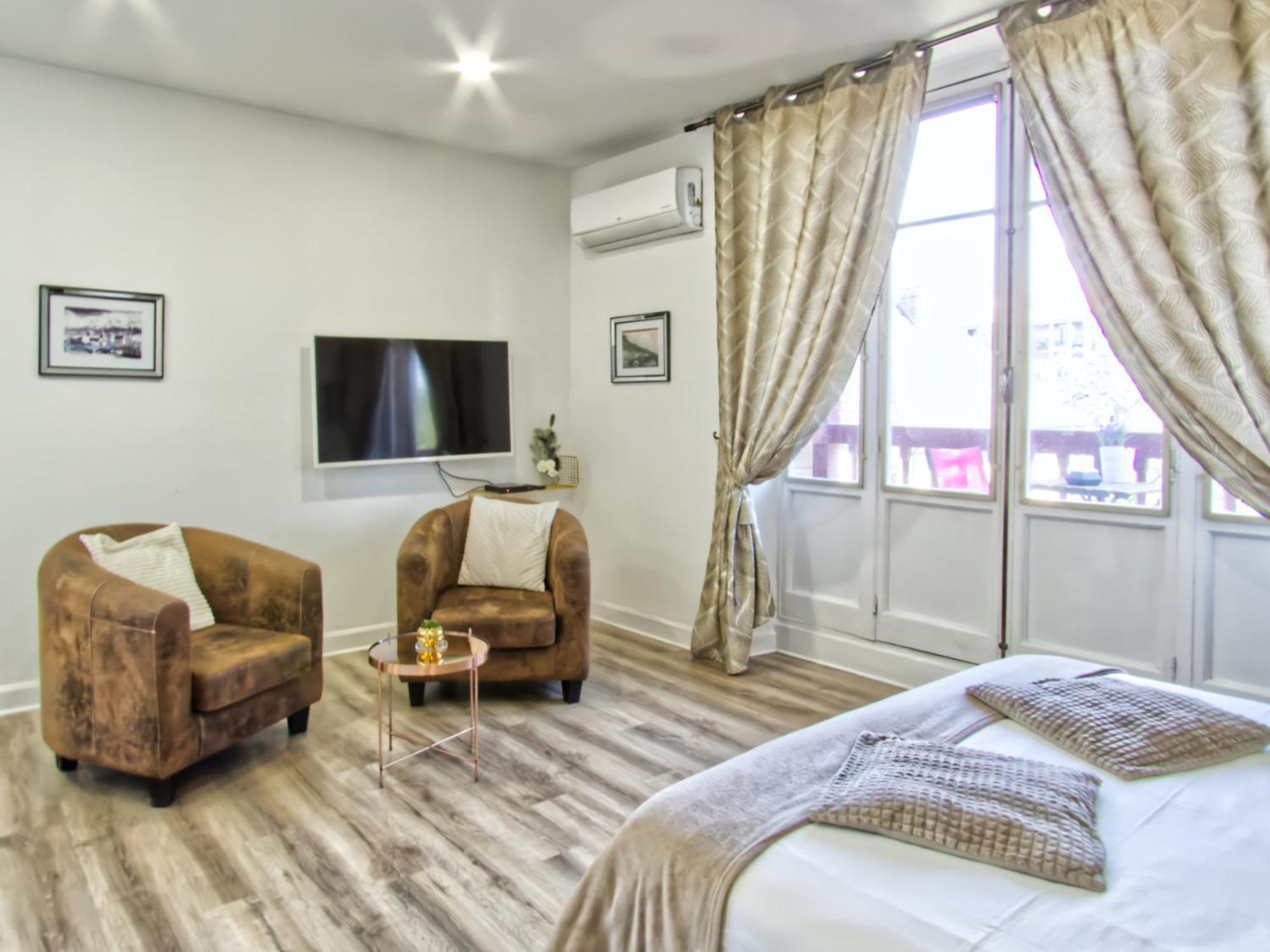 Francois 1Er Au Manoir Apartment Гренобъл Екстериор снимка